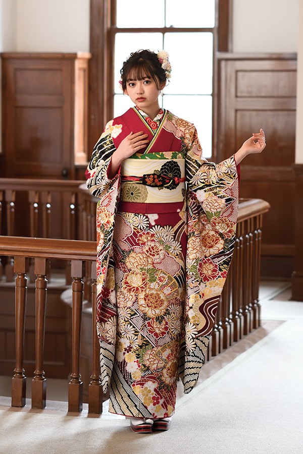 14,400円アンティーク着物 豪華振袖２品  裏紅絹 和布古布 Antique kimono
